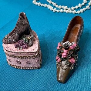 Elegant Floral Embellished Heel, and trinket box, ceramic minis. For collecting.